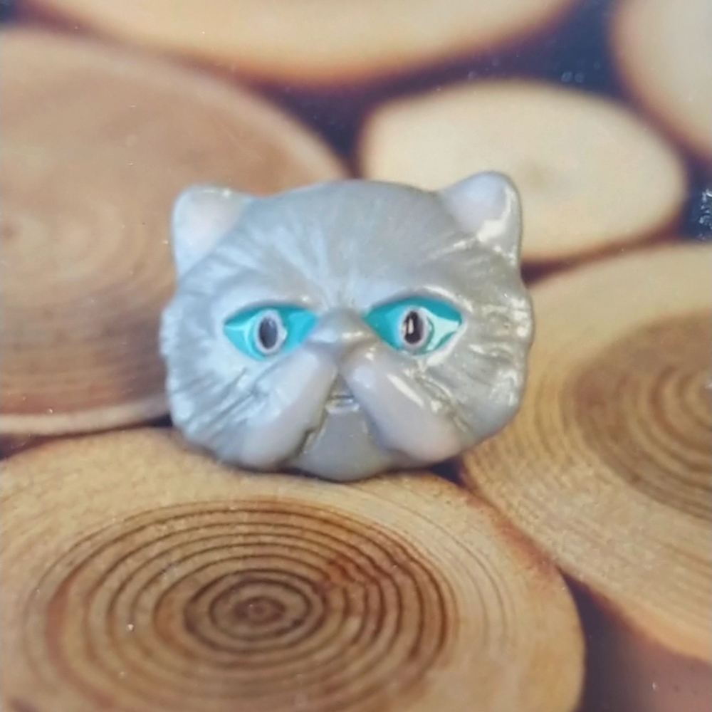 Grumpy cat grey enamel pin/brooch NWT 2/$30
